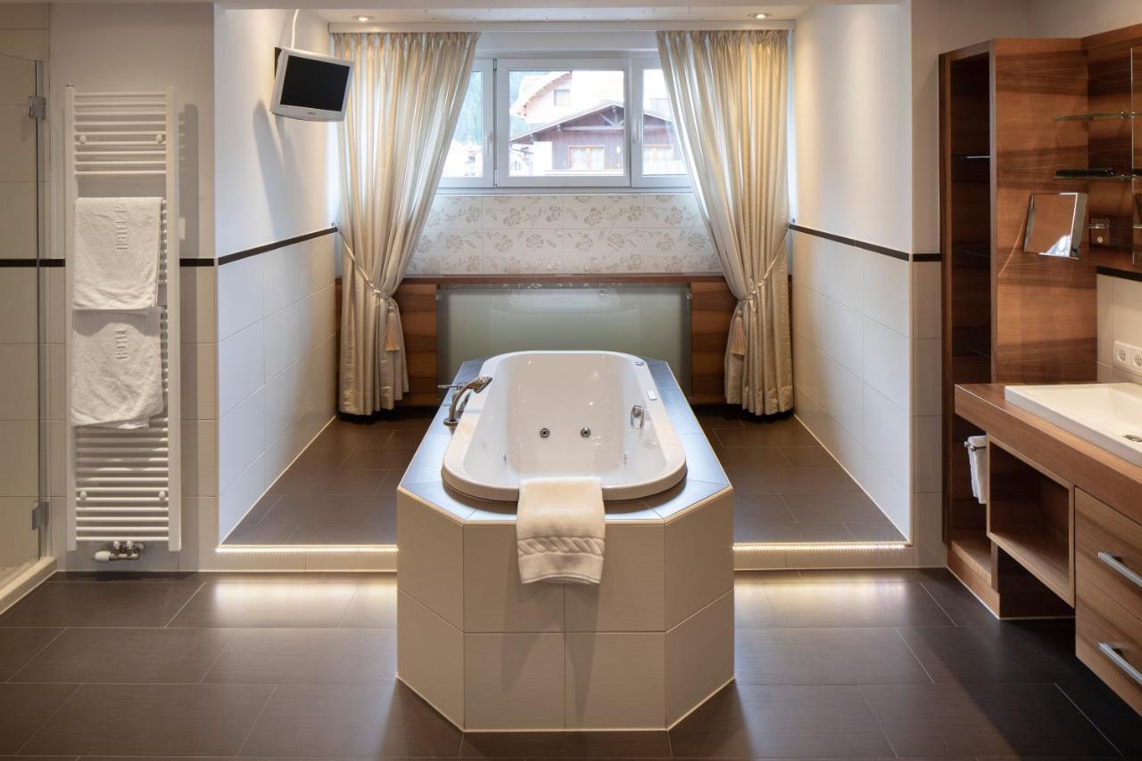 Exclusive Suite