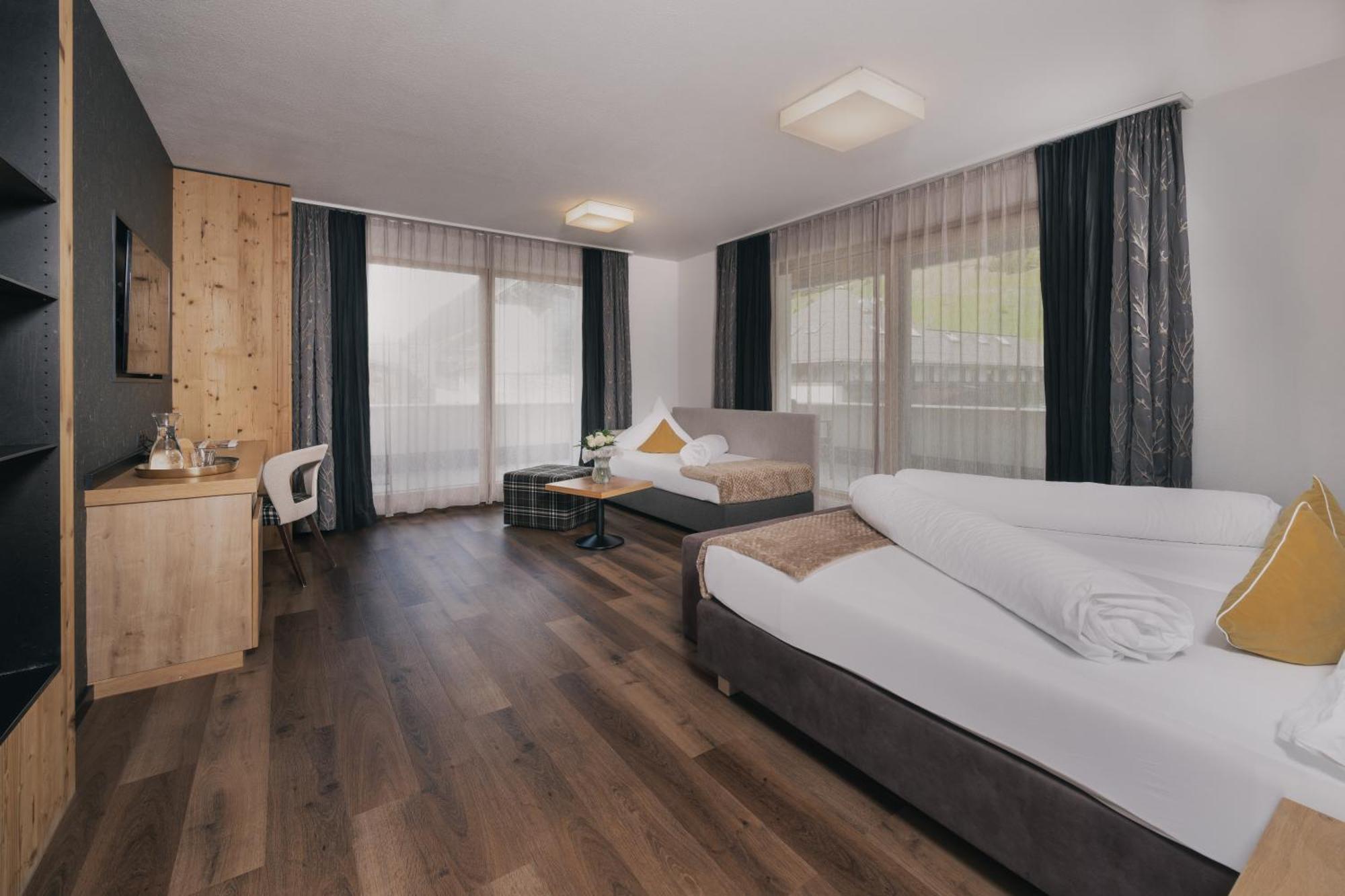 Triple Room Balcony