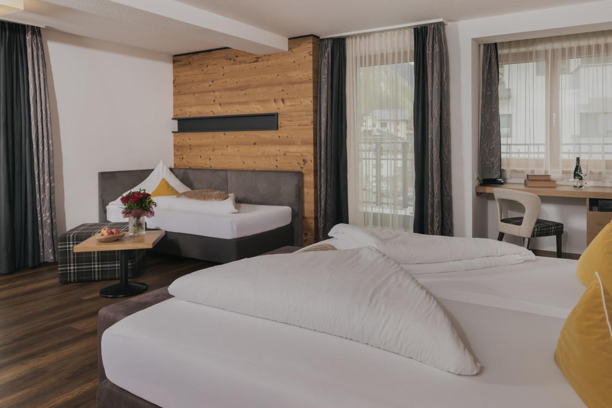 Triple Room Balcony