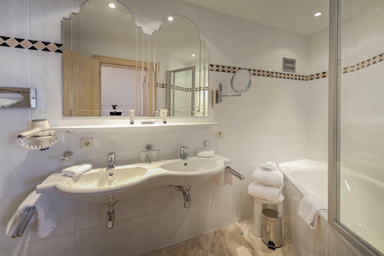 Standard Suite