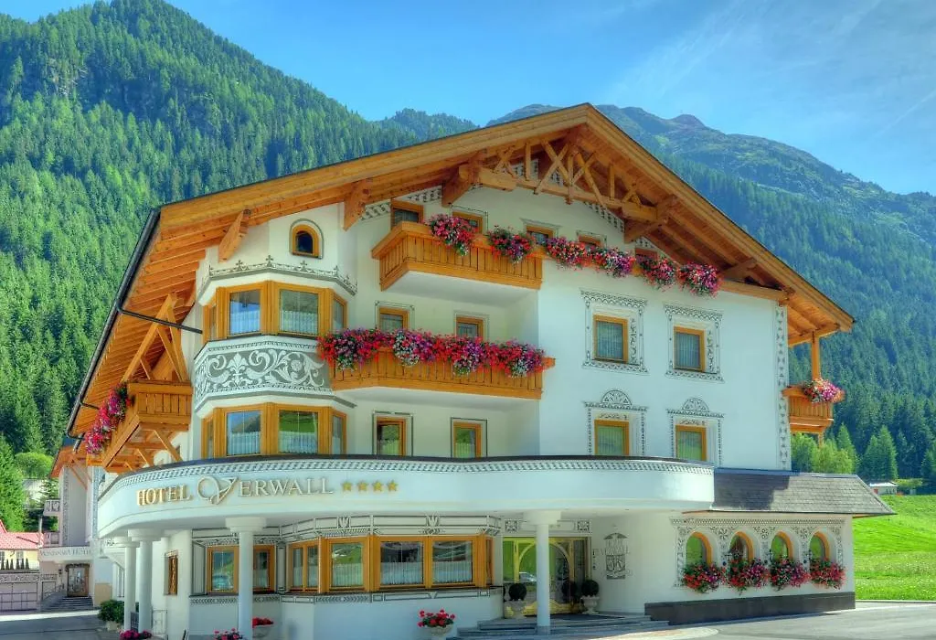 Hotel Verwall-1
